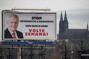 Пророссийский Земан против либерального Драгоша: в Чехии стартовал второй тур президентских выборов