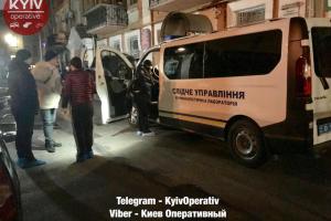 "Весь подъезд в крови": в Киеве убили мужчину