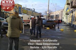 В Киеве вторая стрельба за день: у Святошинского суда ранены 3 человека