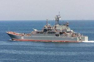 По пути в Крым десантный корабль РФ столкнулся с судном Сьерра-Леоне