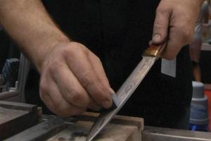 Россиянин отрезал другу голову и выкинул в окно