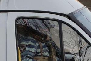 В Крыму начался обыск у активиста Энвера Кроша, которого ранее силовики пытали электрическим током