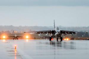 "Удивительно, что обошлось только 10 самолетами": в сети показали, что происходило на базе Хмеймим в новогоднюю ночь