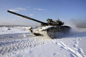 ЧП на полигоне: российского военного раздавило танком