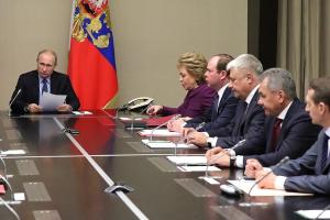 Ответная реакция: Путин экстренно созвал Совбез из-за закона о реинтеграции Донбасса