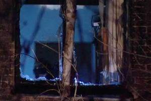 В Петербурге мама с ребенком выпрыгнула из горящей на восьмом этаже квартиры 