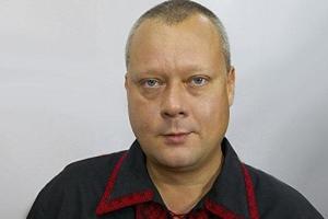 Журналист о заявлении Порошенко относительно участия в суде: Корона украинскому президенту не идет