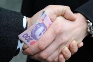 На Волыни мошенник обманул людей почти на 8 миллионов гривен