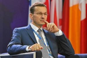 «Страсти накаляются»: Премьер-министр Польши поставил в один ряд Хмельницкого и Гитлера