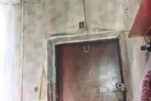 "Хозяйка вышла на минуту в магазин": В Каменском обрушился потолок в квартире