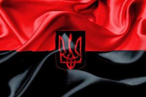 "Только по праздникам!": Во Львове запретили вывешивать "бандеровские" флаги