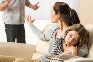 "Доска позора": В Украине запущен реестр злостных неплательщиков алиментов