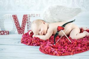 Ученые доказали, что в День святого Валентина увеличиваются показатели зачатия