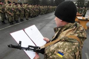 Скрыться от армии за границей: военный комиссар рассказал, что ждет украинских призывников-уклонистов
