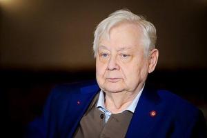 Бывшая жена и дочь не пришли на похороны Табакова