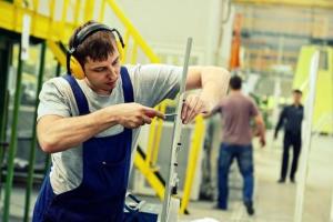 Работа в Польше: в апреле стартует широкая кампания для украинских заробитчан