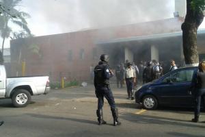 Масштабный пожар в венесуэльской тюрьме: погибло около 80 человек