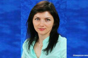 В Кемерово простились с учительницей, помогавшей спасать людей из пожара