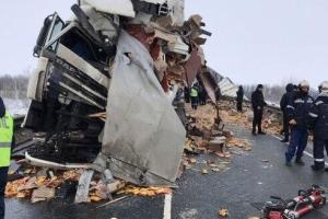 Россияне растащили лапшу с места смертельного ДТП