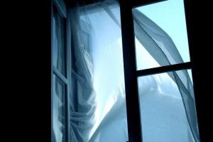 В России талантливый подросток выбросился из окна квартиры после визита сотрудников ФСБ