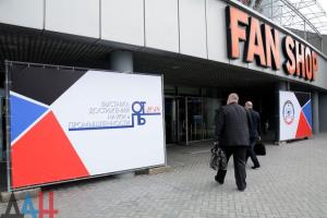 О футболе можно забыть: В сети показали, во что боевики превратили "Донбасс Арену"