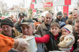 "Зато без "биндер": Свежие фото оккупированного Донецка вызвали бурное обсуждение в сети