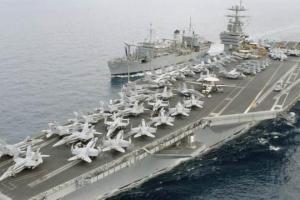 США направляют к берегам Сирии ударную группу во главе с авианосцем "Гарри Трумэн"