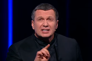 «Обвинят Россию»: пропагандист Соловьев намекнул на возможное убийство пранкера Вольнова