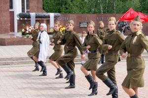 "Победобесие в Лисичанске": Мэр города Шилин засветился в "победном" скандале