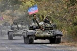 Не менее 40 танков двинулись в сторону Донецка: Россия продолжает снабжать технику в "ЛДНР"