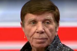 Исполнитель песни «Трус не играет в хоккей» скончался в США: прах Мулермана перевезут в Харьков