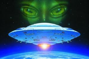 "Изучали территорию": В РФ было зафиксировано несколько НЛО над взлетно-посадочной полосой военных самолетов