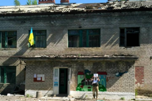 Оккупанты обстреляли Майорск: снаряды попали в дома мирных жителей