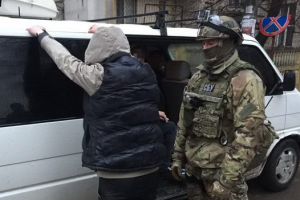 В Ровно поймали членов ОПГ, которые выдавали себя за бойцов ВСУ