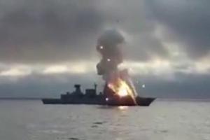 В Германии на военном корабле произошел взрыв: фото и видео