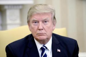 На Трампа подали в суд в день его рождения