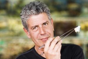 Известный шеф-повар и телеведущий покончил жизнь самоубийством