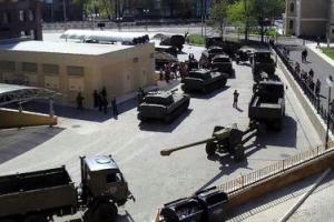 Боевики планируют обострение конфликта: ОБСЕ зафиксировали много техники на оккупированной территории