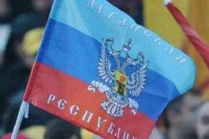 "Мне 18 лет, я не хочу умирать": В Стаханове произошел конфликт между двумя защитниками "русского мира"