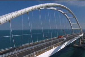 Крымчане готовы перекрыть Керченский мост: известна причина