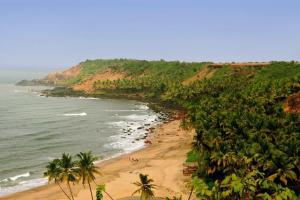 На Гоа туристов смыло волной, есть погибшие