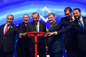 Турция запустила газопровод в обход РФ: что это значит для Украины