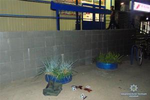 Сделал замечание: в Киеве мужчина ранил ножом посетителя супермаркета