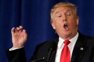 «Он пришибленный»: Трамп ответил на оскорбления Роберта де Ниро