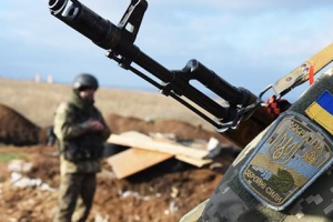 Боевые действия на Донбассе продолжаются: ранены три военнослужащих ВСУ