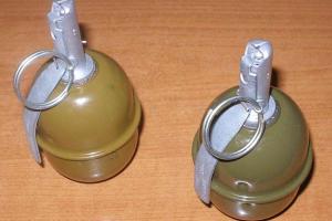В Николаеве мужчина пришел в магазин за продуктами с тремя гранатами