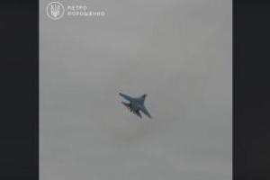 Порошенко отметил выступление легендарного пилота ВСУ на авиапоказе: захватывающие кадры 