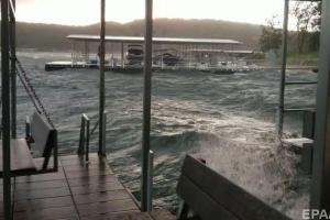 В США затонул прогулочный катер с людьми: 9 погибших были членами одной семьи - СМИ