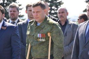 "Уже приступил к работе": Боевики прокомментировали ранение Захарченко