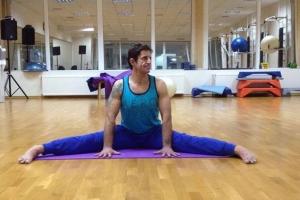 "Младший брат Сталлоне": Зорян Шкиряк опубликовал фото в трусах